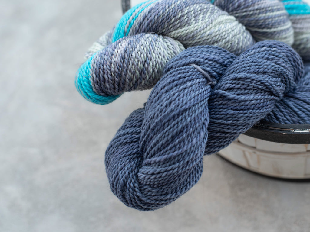 'Moonlit Waves' Falkland Merino 4 oz