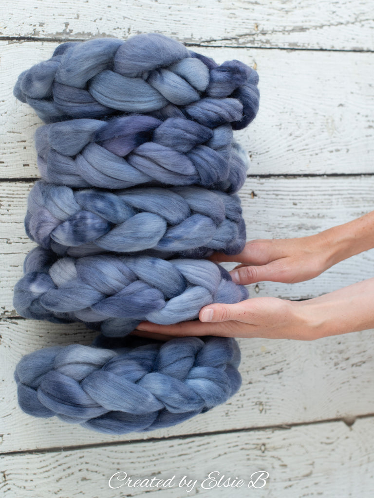 'Moonlit Waves' Falkland Merino 4 oz