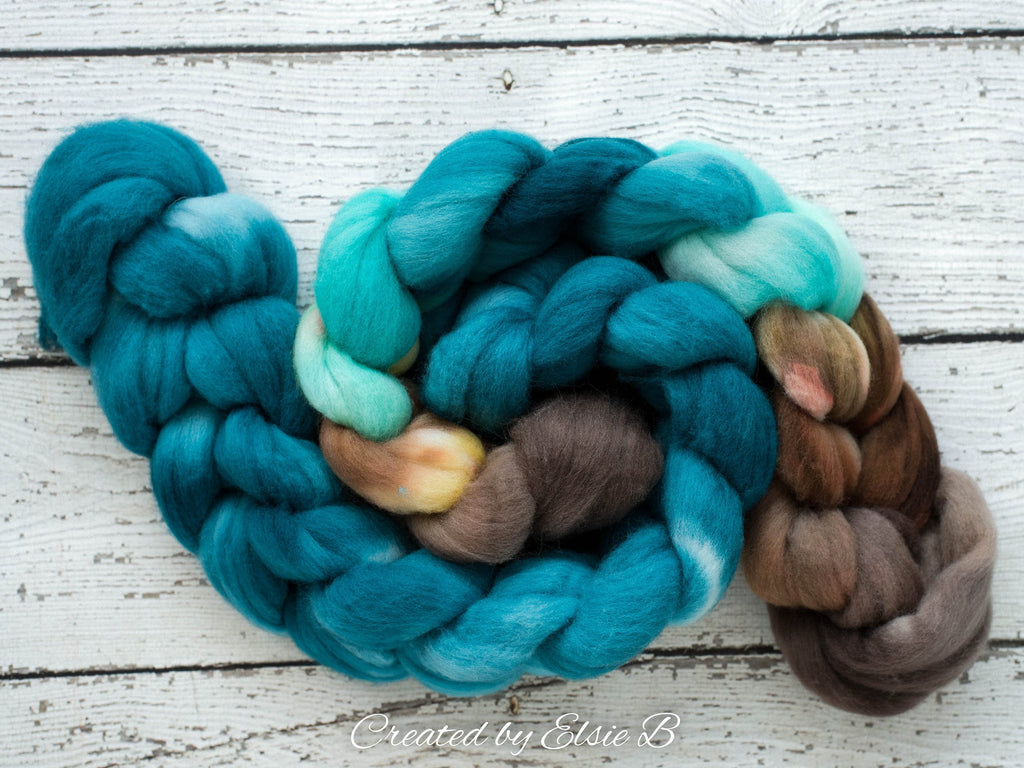 Polwarth &#39;Bahama Breeze&#39; 4 oz brown combed top for spinning, CreatedbyElsieB teal spinning fiber, cream wool by the pound, hand dyed roving