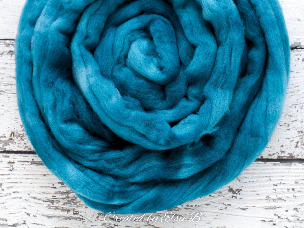 Polwarth &#39;Teal&#39; 4 oz semi-solid combed top for spinning, Created by ElsieB spinning fiber, blue hand dyed wool roving, learning to spin yarn