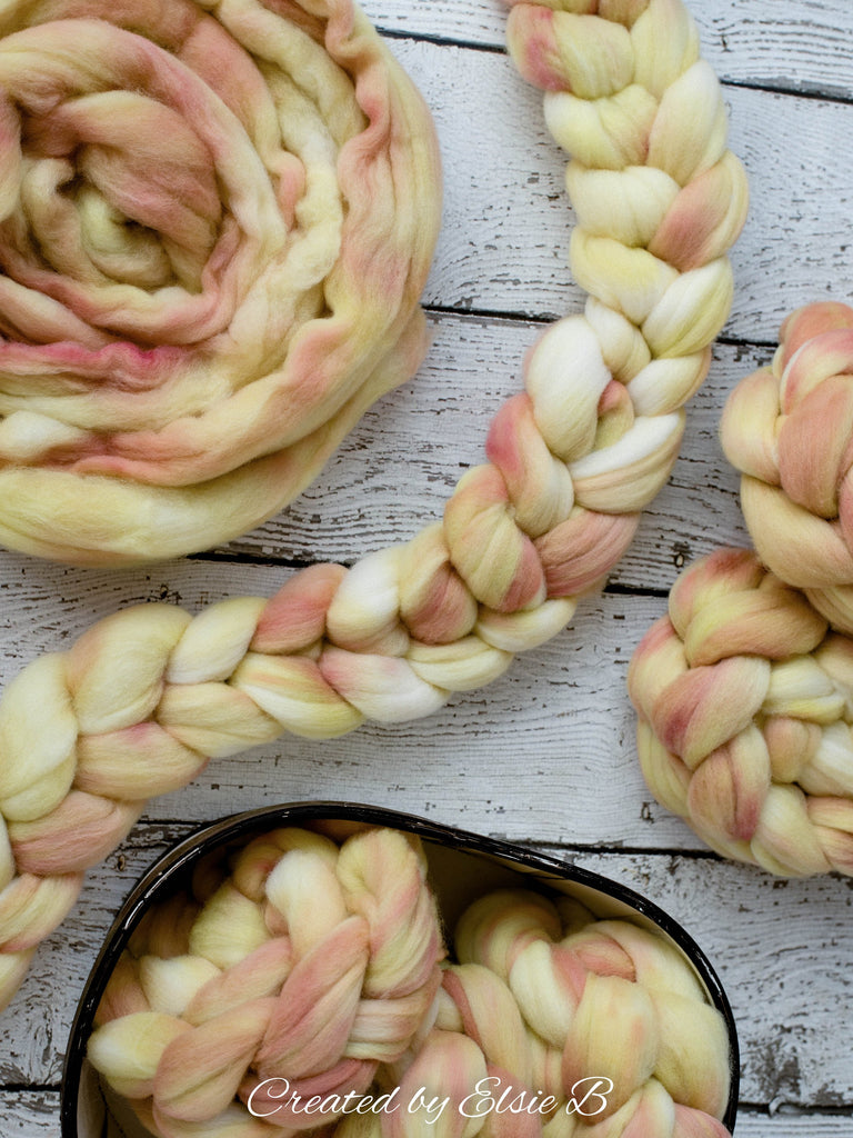 Polwarth &#39;Champagne&#39; 4 oz semi-solid combed top for spinning, Created by ElsieB spinning fiber, hand dyed wool roving, learning to spin yarn