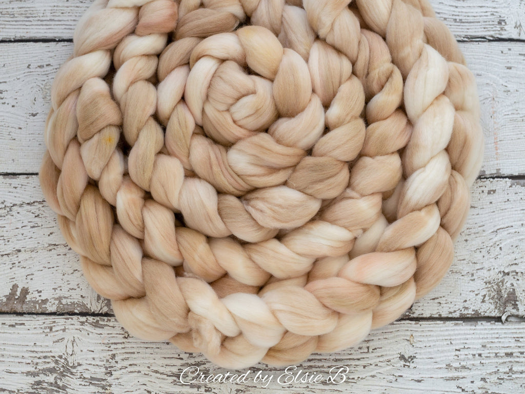 21 micron Merino &#39;Linen&#39; 4 oz semi-solid combed top, tan spinning fiber, brown hand dyed roving, Created by Elsie B wool roving by the pound