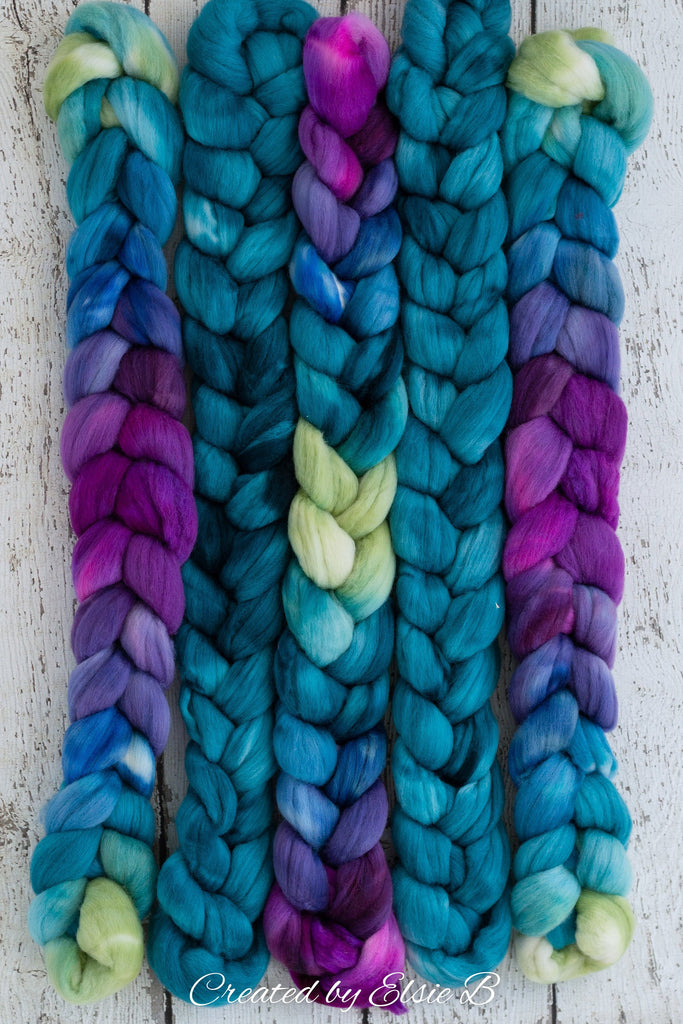 21 micron Merino &#39;Dragonfly&#39; 4 oz combed top, teal wool roving by the pound, purple hand dyed roving, Created by Elsie B blue spinning fiber