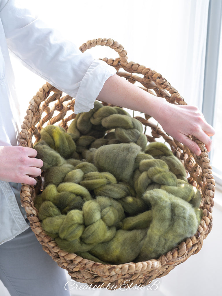 Blue Faced Leicester &#39;Spanish Moss&#39; 4 oz semi-solid green combed top, BFL hand dyed top, spinning fiber, CreatedbyElsieB felting wool roving