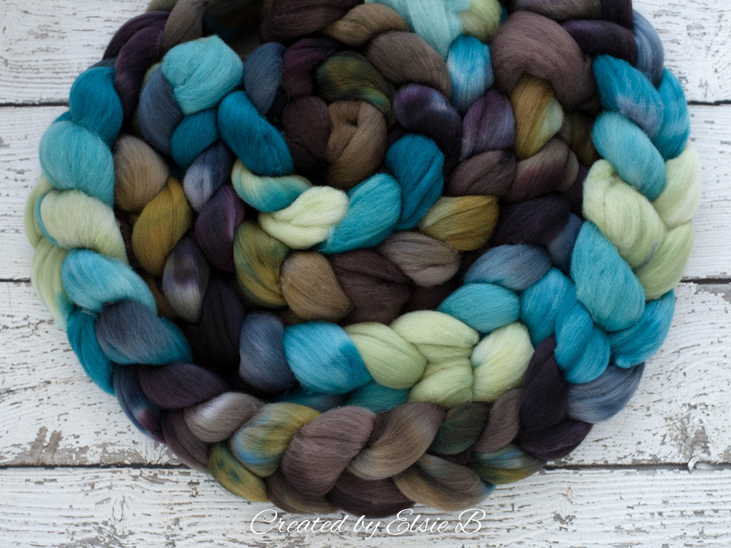 Polwarth &#39;Calm Before the Storm&#39; 4 oz green combed top for spinning, CreatedbyElsieB spinning fiber, hand dyed wool roving, learning to spin